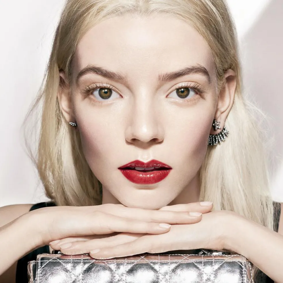 Addict - Shine Lipstick - 90% Natural Origin - Refillable