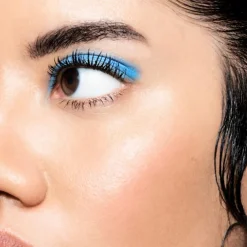 Bite-Size Eyeshadow