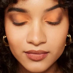 Bite-Size Eyeshadow