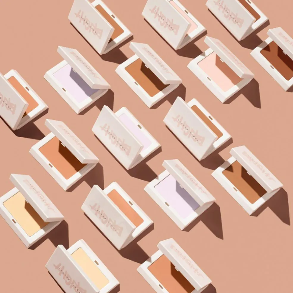 Bright Fix Instant Brightening + Blurring Powder