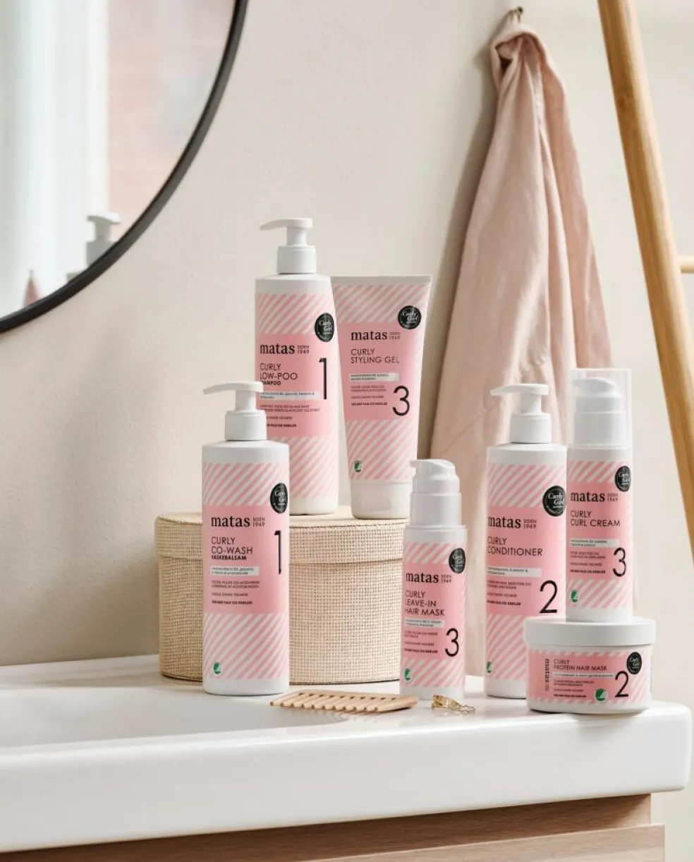 Curly Low-Poo Shampoo