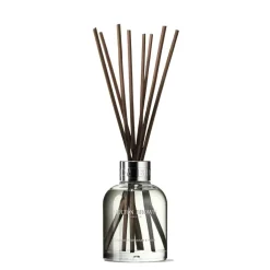 Delicious Rhubarb & Rose Aroma Reeds