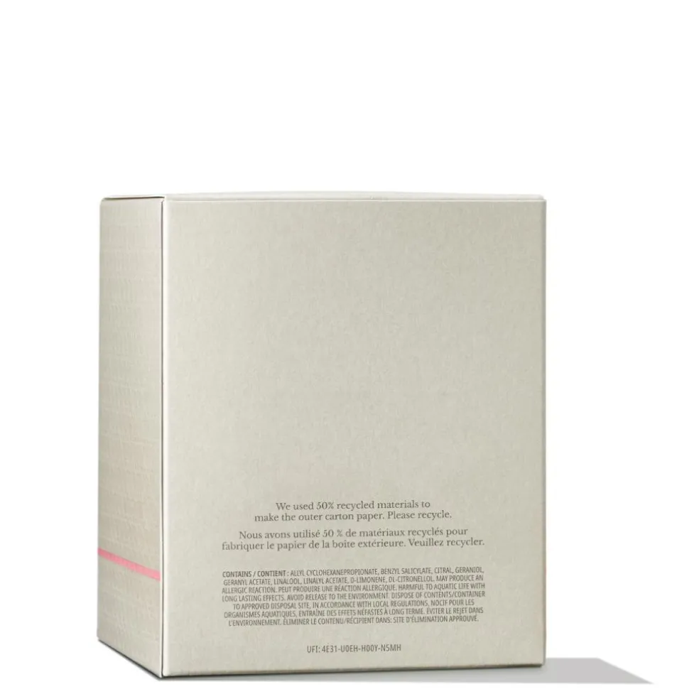 Delicious Rhubarb & Rose Scented Candle