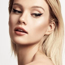 Flyliner Longwear Liquid Eyeliner