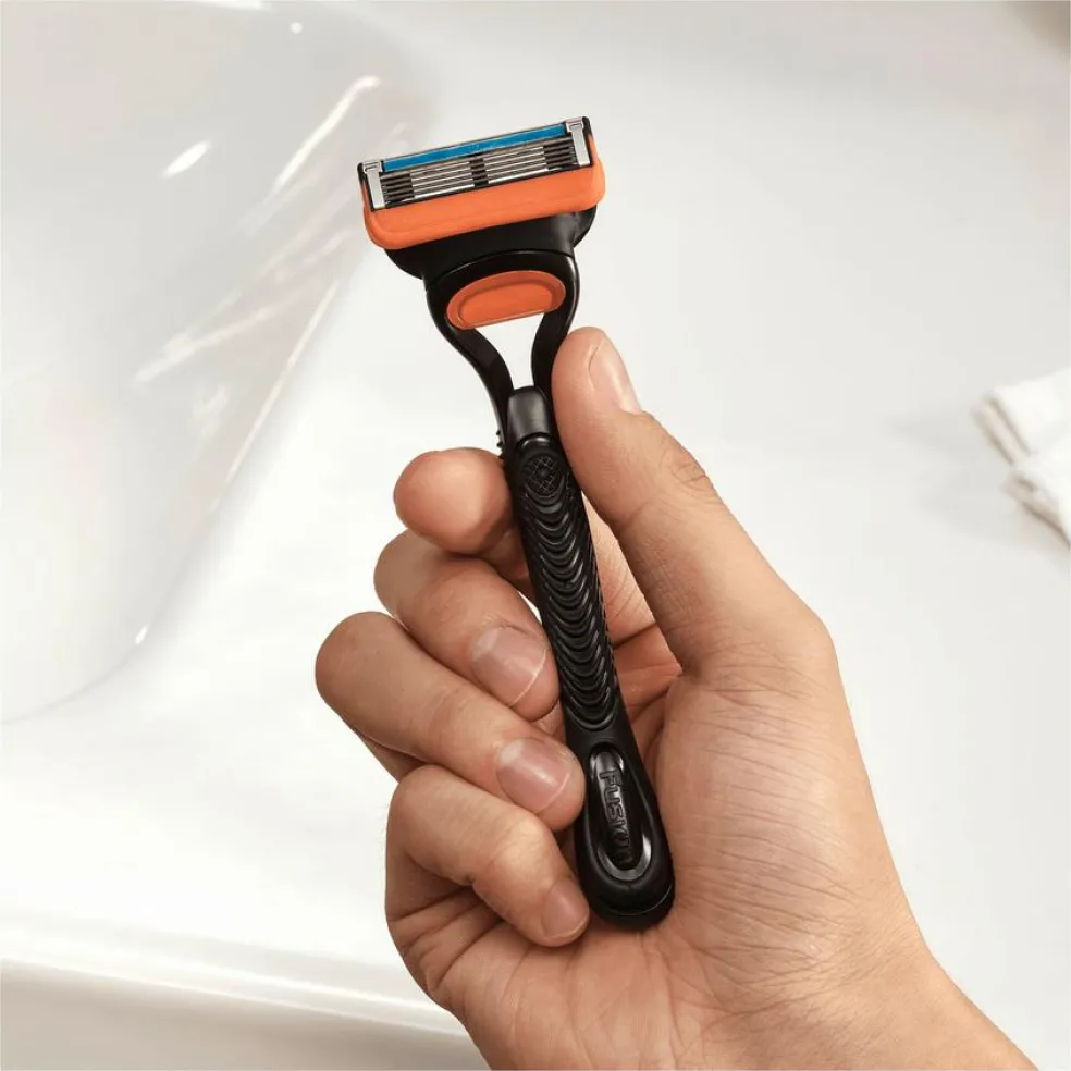 Fusion5 barberskraber + 1 barberblad
