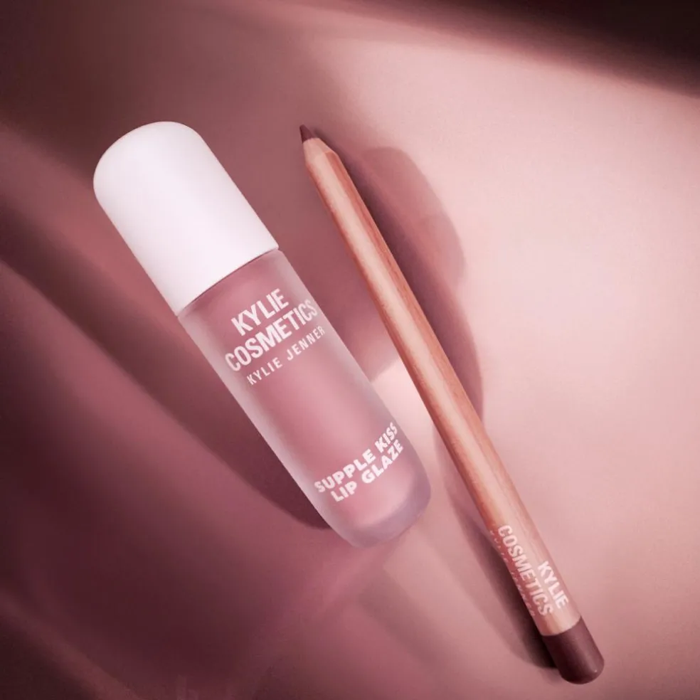 Glossy Lip Kit
