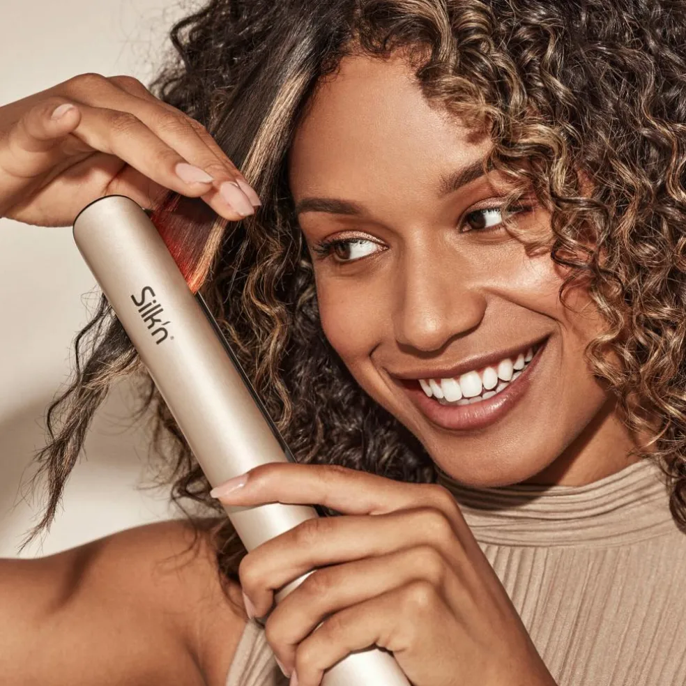 Hair straightener