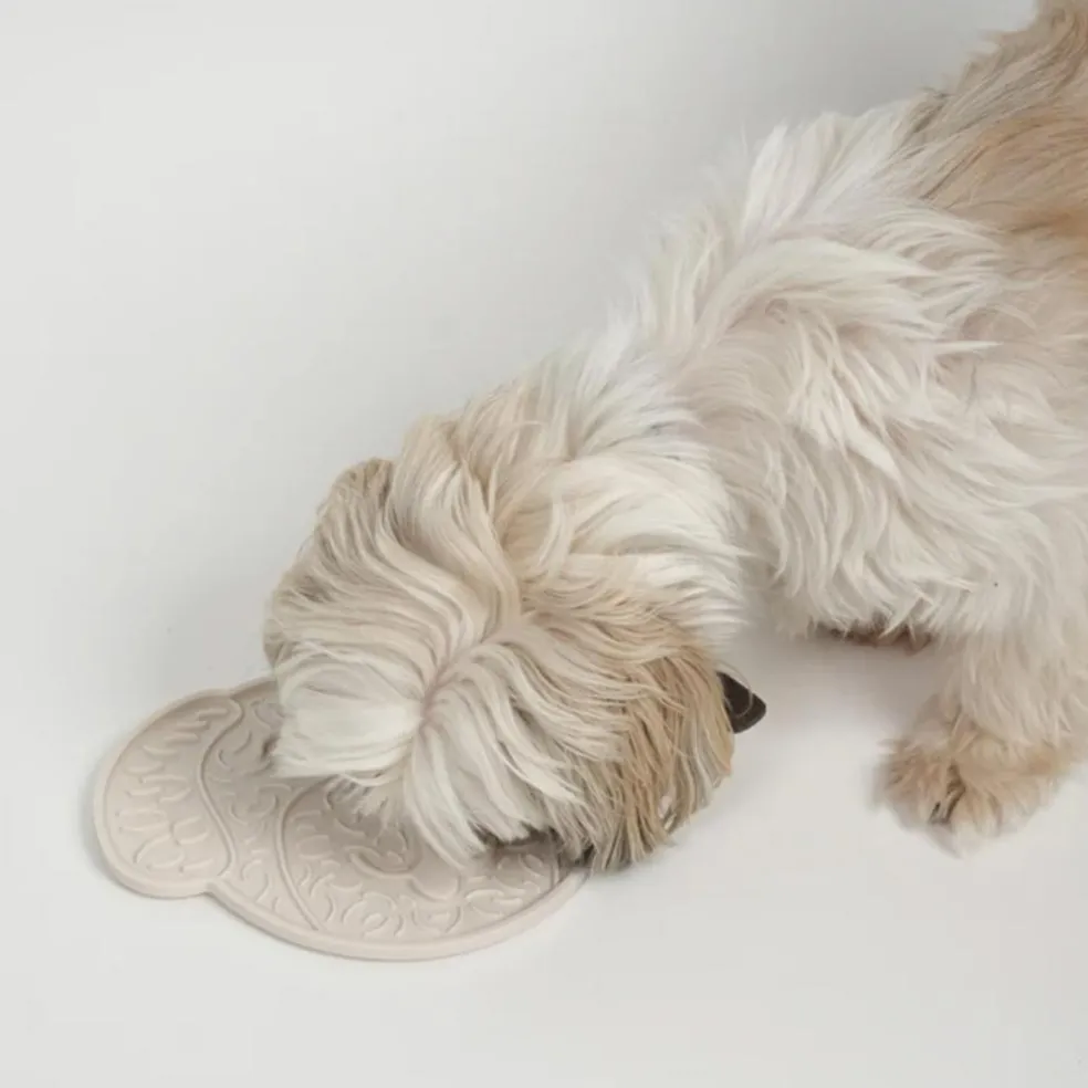 Licking Mat