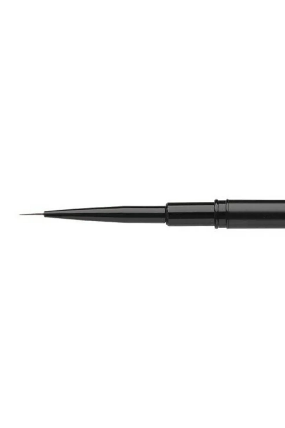 Liner brush