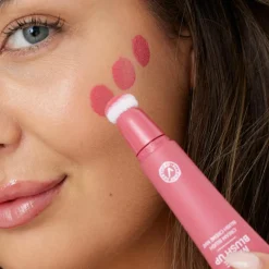 Matte Blush Up