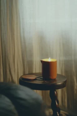 Pillow Haze Massage Candle