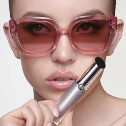 Prisma Glass Icy Plumper