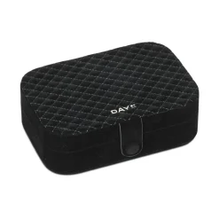 Q Jewelry Box