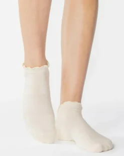 Ruffle Grip Full Foot