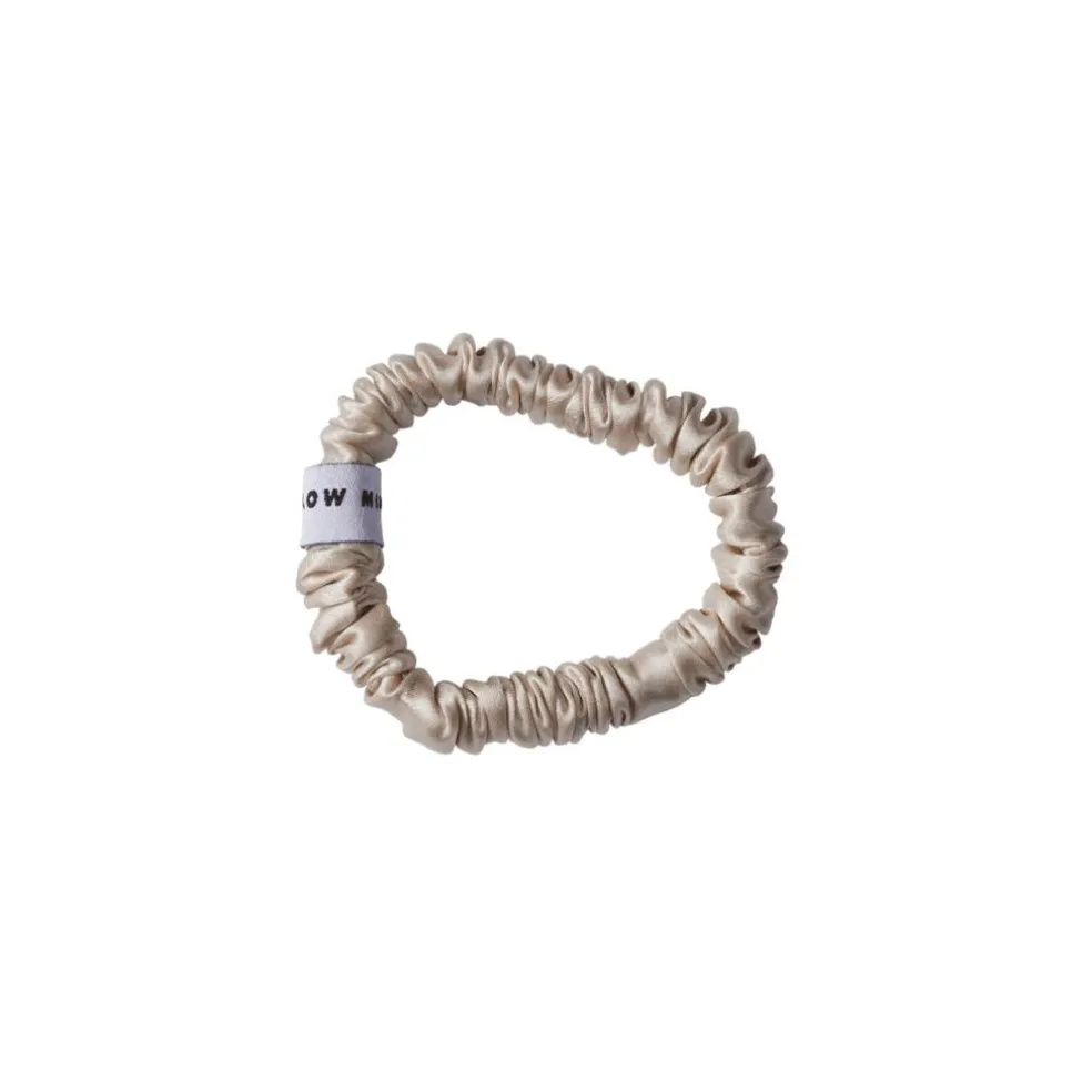Silke Scrunchie 01