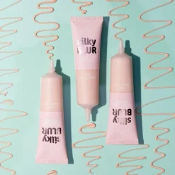 Silky Blur Poreless Primer