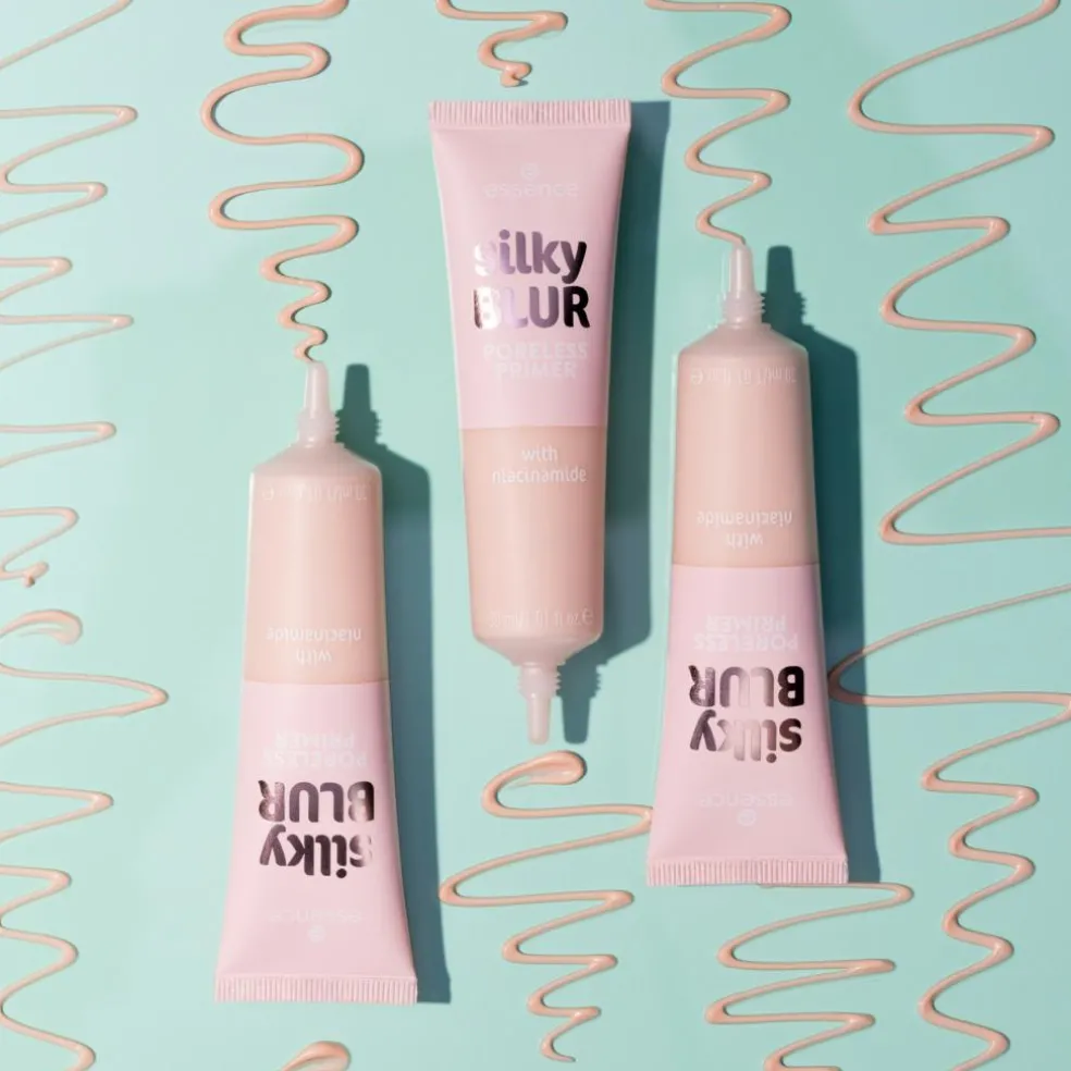 Silky Blur Poreless Primer