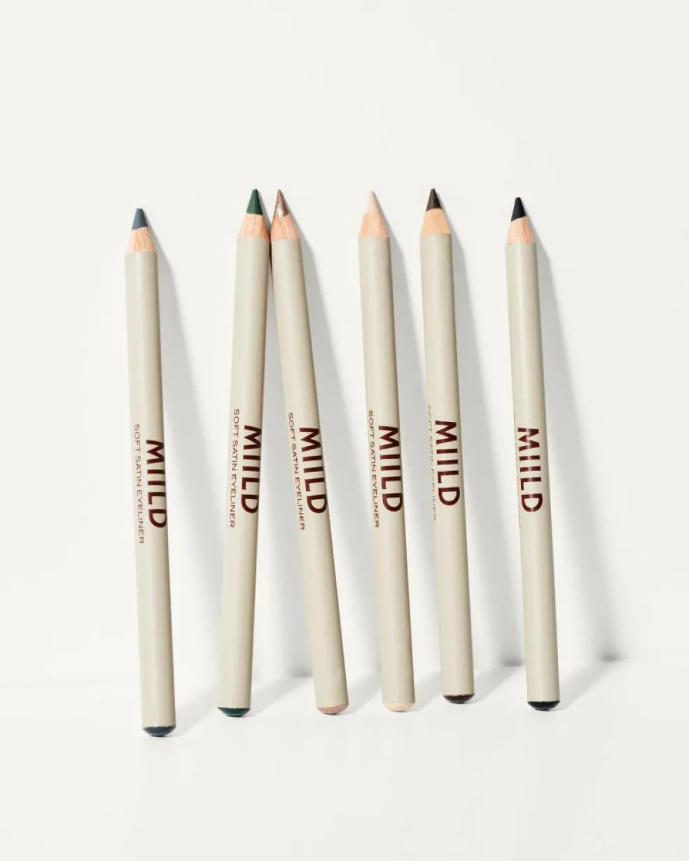 Soft Satin Eyeliner