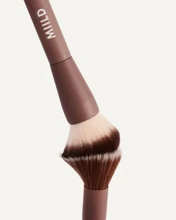 The Complexion Buffer Brush