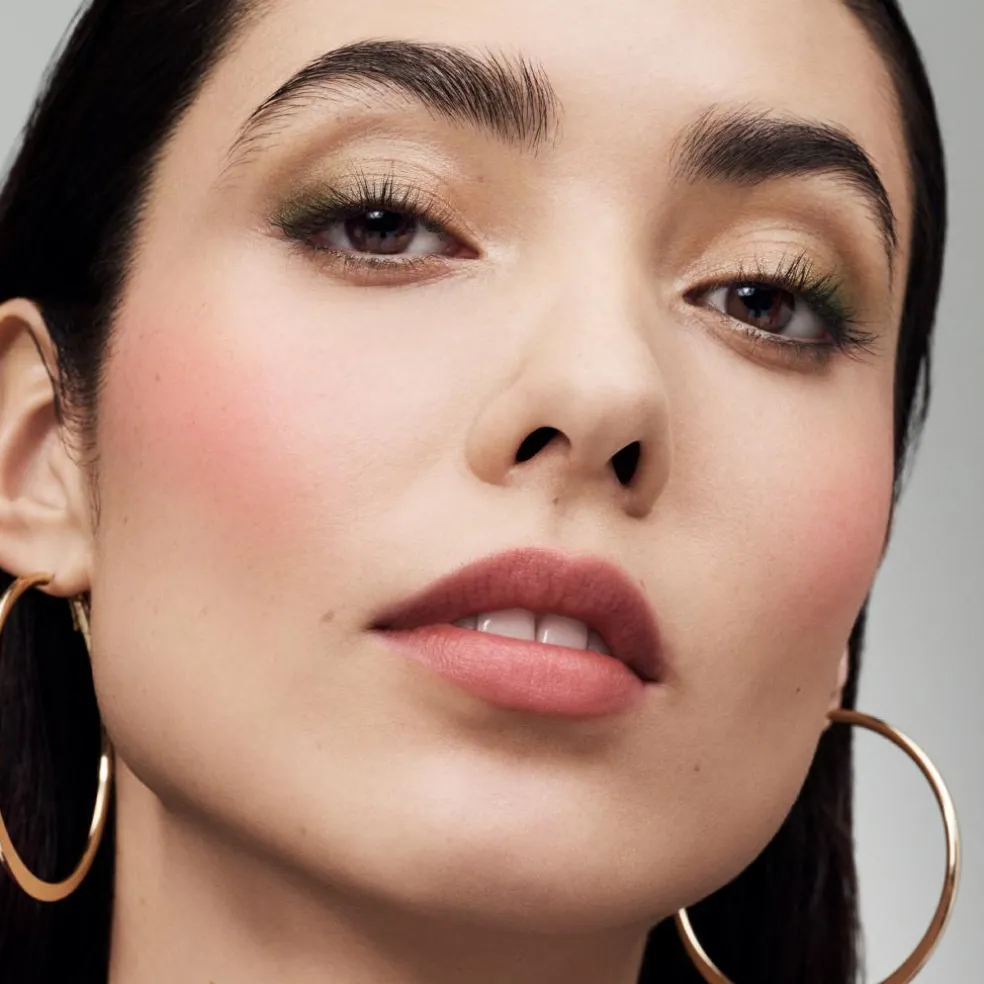 The Sculpting Blush