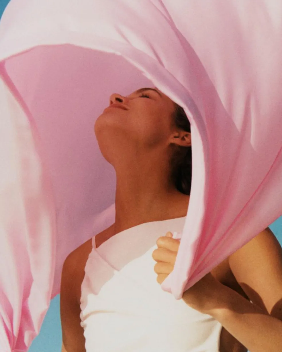 Turn The Page Eau de Parfum