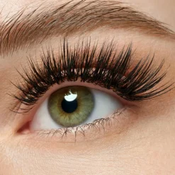 What The Fake False Lashes